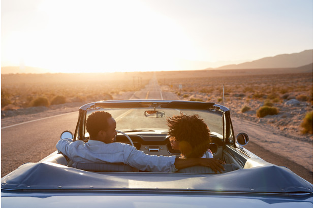 Descubre cómo conducir seguro por carreteras secundarias: Consejos vitales 