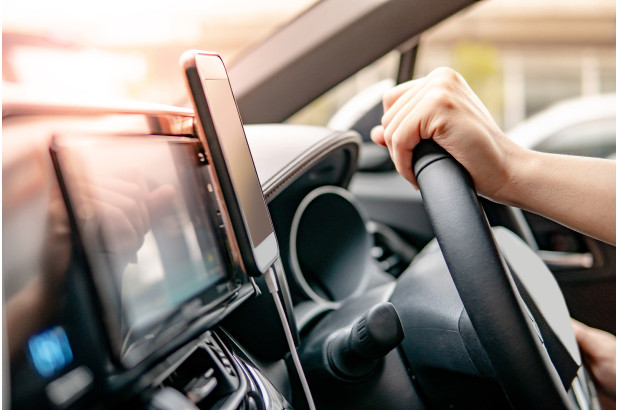 Cómo instalar una pantalla en el coche: La guía definitiva para un viaje más entretenido y seguro